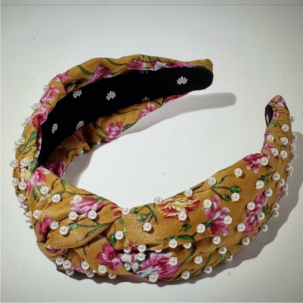 NWOT Lele Sadoughi x LoveShackFancy Ruby Goldmine Mini Pearl Headband
